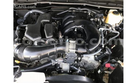 Sayi Imported Toyota FJ Cruiser Black Mota in Import - Dubai a Maseru Sayi Imported Toyota FJ Cruiser Black Mota in Import - Dubai a Maseru