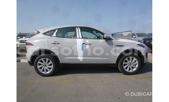 Sayi Imported Jaguar E-Pace White Mota in Import - Dubai a Maseru Sayi Imported Jaguar E-Pace White Mota in Import - Dubai a Maseru
