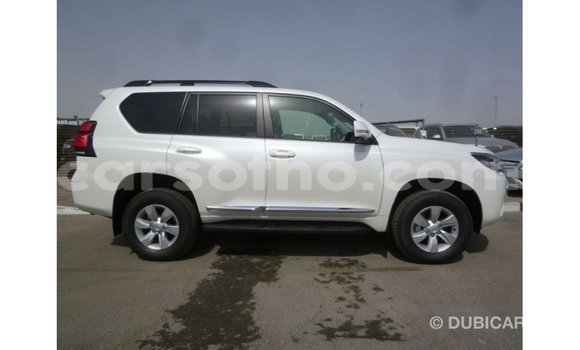 Sayi Imported Toyota Prado White Mota in Import - Dubai a Maseru Sayi Imported Toyota Prado White Mota in Import - Dubai a Maseru