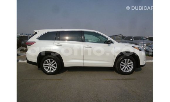 اشتري Imported Toyota Kluger White سيارة في Import - Dubai في Maseru اشتري Imported Toyota Kluger White سيارة في Import - Dubai في Maseru