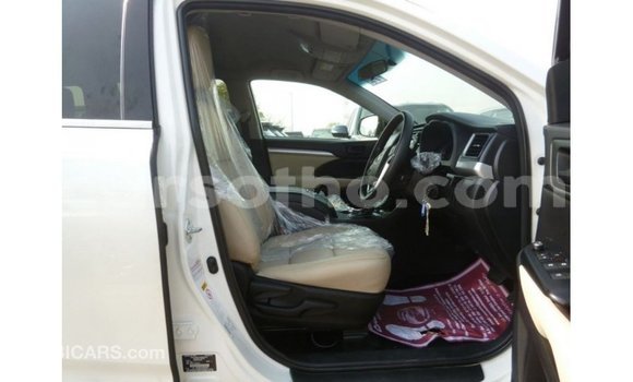 اشتري Imported Toyota Kluger White سيارة في Import - Dubai في Maseru اشتري Imported Toyota Kluger White سيارة في Import - Dubai في Maseru