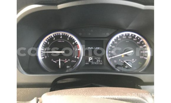 اشتري Imported Toyota Kluger White سيارة في Import - Dubai في Maseru اشتري Imported Toyota Kluger White سيارة في Import - Dubai في Maseru