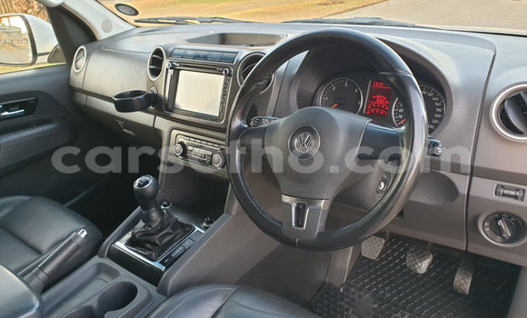 اشتري مستعمل Volkswagen Amarok White سيارة في Maseru في Maseru اشتري مستعمل Volkswagen Amarok White سيارة في Maseru في Maseru