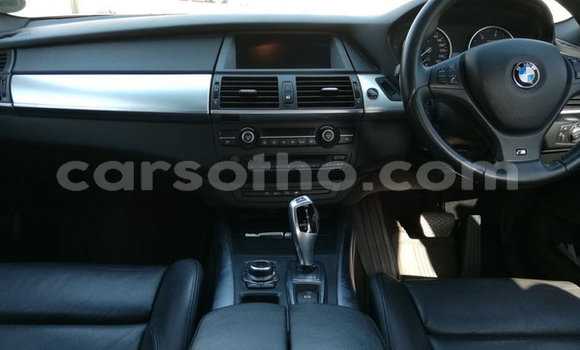 Sayi Na hannu BMW X5 White Mota in Mokhotlong a Berea Sayi Na hannu BMW X5 White Mota in Mokhotlong a Berea