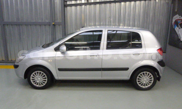 Buy Used Hyundai Getz Silver Car in Mafeteng in Mafeteng Buy Used Hyundai Getz Silver Car in Mafeteng in Mafeteng