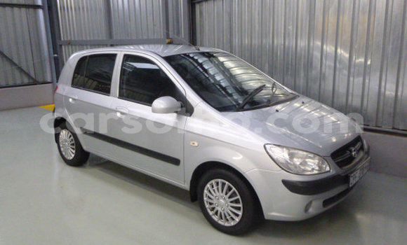 Buy Used Hyundai Getz Silver Car in Mafeteng in Mafeteng Buy Used Hyundai Getz Silver Car in Mafeteng in Mafeteng