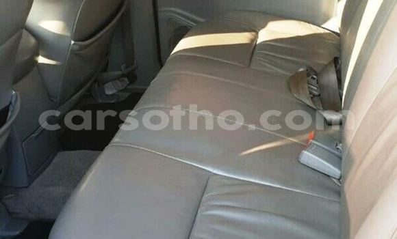 Sayi Na hannu Toyota Hilux Silver Mota in Mohale's Hoek a Mohale's Hoek Sayi Na hannu Toyota Hilux Silver Mota in Mohale's Hoek a Mohale's Hoek