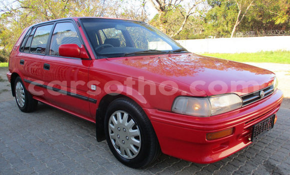 Acheter Occasion Voiture Toyota Corolla Rouge à Butha–Buthe, Thaba-Tseka Acheter Occasion Voiture Toyota Corolla Rouge à Butha–Buthe, Thaba-Tseka