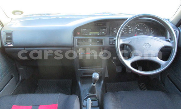 Acheter Occasion Voiture Toyota Corolla Rouge à Butha–Buthe, Thaba-Tseka Acheter Occasion Voiture Toyota Corolla Rouge à Butha–Buthe, Thaba-Tseka