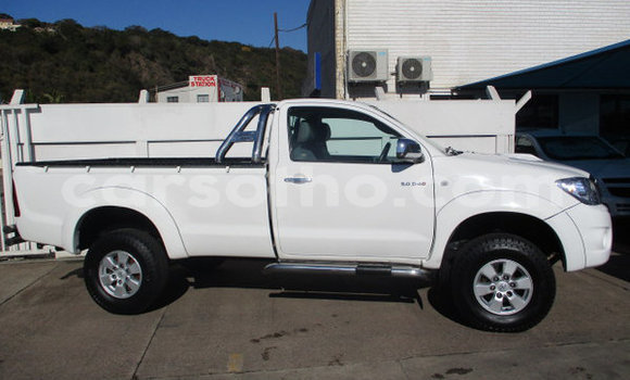 اشتري مستعمل Toyota Hilux White سيارة في Maputsoa في Leribe اشتري مستعمل Toyota Hilux White سيارة في Maputsoa في Leribe
