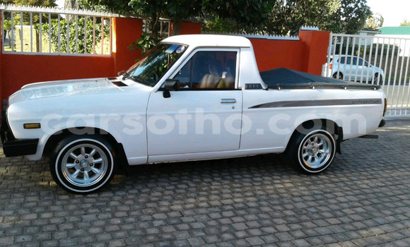 Acheter Occasion Voiture Nissan 350Z Blanc à Maputsoa, Leribe Acheter Occasion Voiture Nissan 350Z Blanc à Maputsoa, Leribe