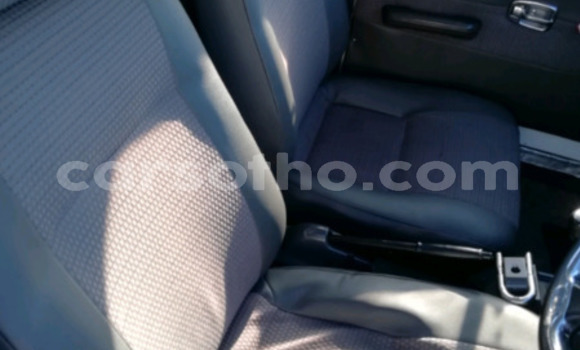 Acheter Occasion Voiture Nissan 350Z Blanc à Maputsoa, Leribe Acheter Occasion Voiture Nissan 350Z Blanc à Maputsoa, Leribe