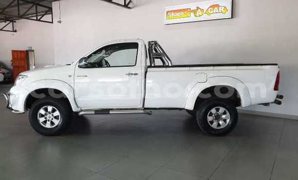 اشتري مستعمل Toyota Hilux White سيارة في Maseru في Maseru اشتري مستعمل Toyota Hilux White سيارة في Maseru في Maseru