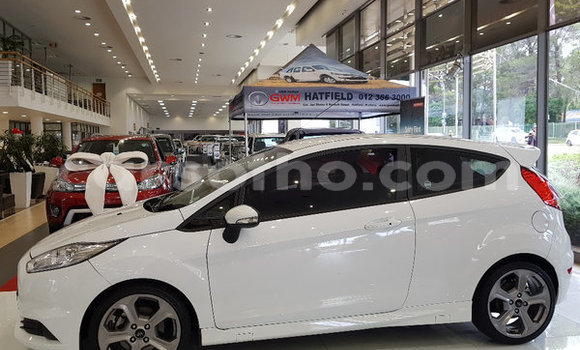 Acheter Occasion Voiture Ford Fiesta ST Blanc à Mohale's Hoek, Mohale's Hoek Acheter Occasion Voiture Ford Fiesta ST Blanc à Mohale's Hoek, Mohale's Hoek