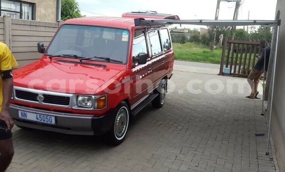 Buy Used Toyota Venza Red Car in Quthing in Butha-Buthe Buy Used Toyota Venza Red Car in Quthing in Butha-Buthe