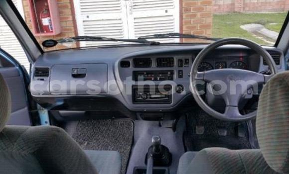 Acheter Occasion Voiture Toyota Comfort Bleu à Maputsoa, Leribe Acheter Occasion Voiture Toyota Comfort Bleu à Maputsoa, Leribe