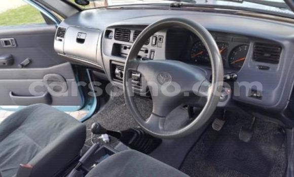 Acheter Occasion Voiture Toyota Comfort Bleu à Maputsoa, Leribe Acheter Occasion Voiture Toyota Comfort Bleu à Maputsoa, Leribe