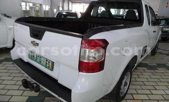 Acheter Occasion Voiture Chevrolet Corsa Blanc à Maputsoa, Leribe Acheter Occasion Voiture Chevrolet Corsa Blanc à Maputsoa, Leribe
