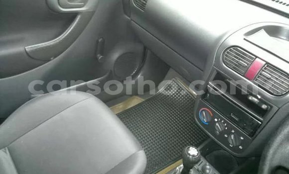 Acheter Occasion Voiture Chevrolet Corsa Autre à Maputsoa, Leribe Acheter Occasion Voiture Chevrolet Corsa Autre à Maputsoa, Leribe