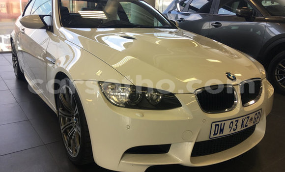 اشتري مستعمل BMW M3 White سيارة في Mafeteng في Mafeteng اشتري مستعمل BMW M3 White سيارة في Mafeteng في Mafeteng