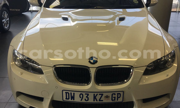 اشتري مستعمل BMW M3 White سيارة في Mafeteng في Mafeteng اشتري مستعمل BMW M3 White سيارة في Mafeteng في Mafeteng