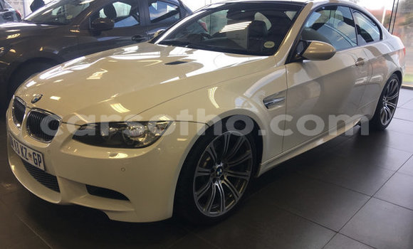 اشتري مستعمل BMW M3 White سيارة في Mafeteng في Mafeteng اشتري مستعمل BMW M3 White سيارة في Mafeteng في Mafeteng