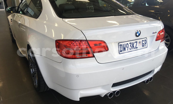 اشتري مستعمل BMW M3 White سيارة في Mafeteng في Mafeteng اشتري مستعمل BMW M3 White سيارة في Mafeteng في Mafeteng