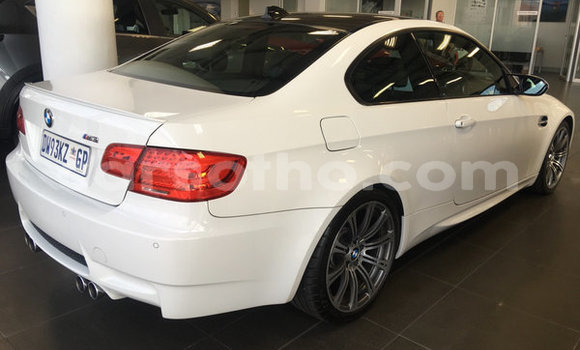 اشتري مستعمل BMW M3 White سيارة في Mafeteng في Mafeteng اشتري مستعمل BMW M3 White سيارة في Mafeteng في Mafeteng