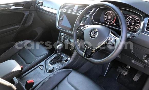 Sayi Na hannu Volkswagen Tiguan White Mota in Maseru a Maseru Sayi Na hannu Volkswagen Tiguan White Mota in Maseru a Maseru