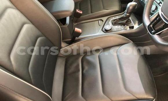 Sayi Na hannu Volkswagen Tiguan White Mota in Maseru a Maseru Sayi Na hannu Volkswagen Tiguan White Mota in Maseru a Maseru
