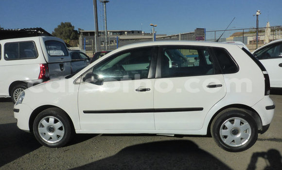 Acheter Occasion Voiture Volkswagen Polo Blanc à Hlotse, Leribe Acheter Occasion Voiture Volkswagen Polo Blanc à Hlotse, Leribe