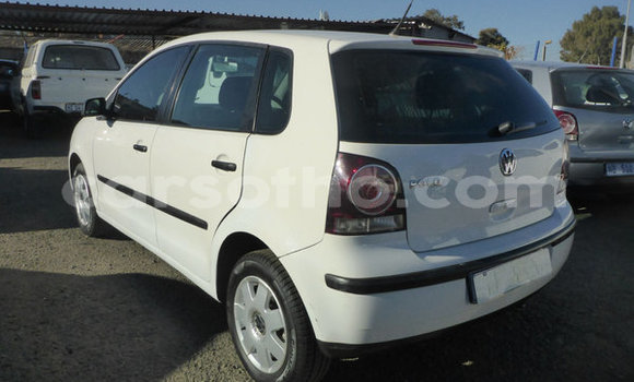 Acheter Occasion Voiture Volkswagen Polo Blanc à Hlotse, Leribe Acheter Occasion Voiture Volkswagen Polo Blanc à Hlotse, Leribe