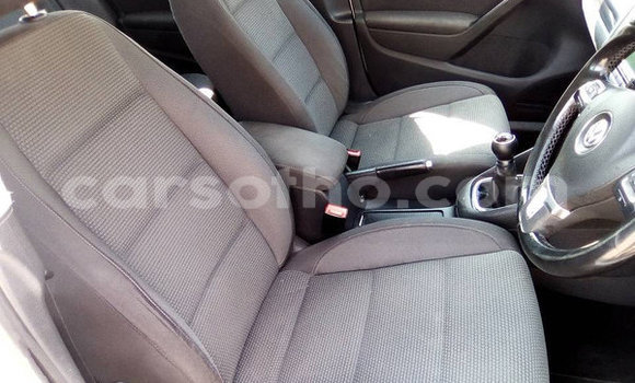 اشتري مستعمل Volkswagen Polo White سيارة في Mafeteng في Mafeteng اشتري مستعمل Volkswagen Polo White سيارة في Mafeteng في Mafeteng