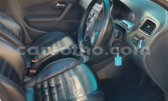 Sayi Na hannu Volkswagen Polo White Mota in Maseru a Maseru Sayi Na hannu Volkswagen Polo White Mota in Maseru a Maseru