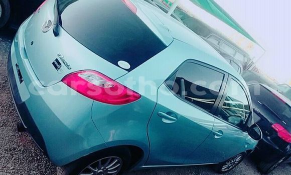 Sayi Na hannu Mazda Demio Silver Mota in Maseru a Maseru