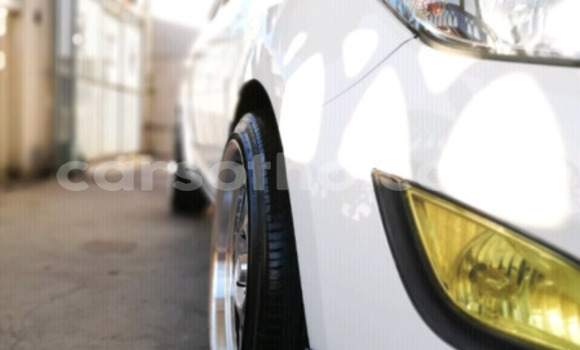 Acheter Occasion Voiture Hyundai i20 Blanc à Maputsoa, Leribe Acheter Occasion Voiture Hyundai i20 Blanc à Maputsoa, Leribe