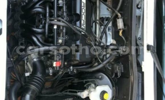 Acheter Occasion Voiture Ford Bronco Blanc à Mokhotlong, Berea Acheter Occasion Voiture Ford Bronco Blanc à Mokhotlong, Berea