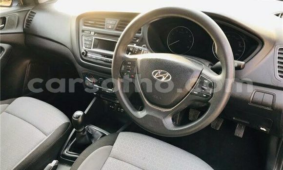 Buy Used Hyundai i20 Blue Car in Mafeteng in Mafeteng Buy Used Hyundai i20 Blue Car in Mafeteng in Mafeteng