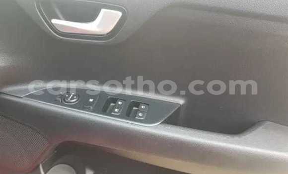 Sayi Na hannu Kia Rio Red Mota in Maputsoa a Leribe Sayi Na hannu Kia Rio Red Mota in Maputsoa a Leribe