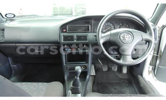 اشتري مستعمل Toyota Corolla Silver سيارة في Maseru في Maseru اشتري مستعمل Toyota Corolla Silver سيارة في Maseru في Maseru