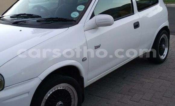 Acheter Occasion Voiture Opel Corsa Blanc à Mafeteng, Mafeteng Acheter Occasion Voiture Opel Corsa Blanc à Mafeteng, Mafeteng