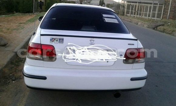 Acheter Occasion Voiture Honda Civic Blanc à Maseru, Maseru Acheter Occasion Voiture Honda Civic Blanc à Maseru, Maseru