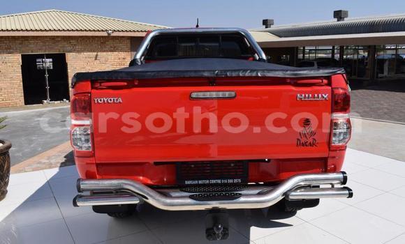 Acheter Occasion Voiture Toyota Hilux Rouge à Hlotse, Leribe Acheter Occasion Voiture Toyota Hilux Rouge à Hlotse, Leribe