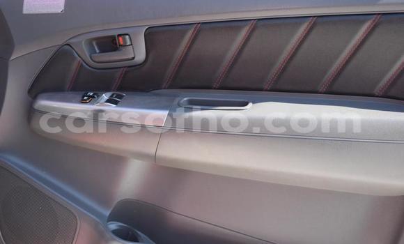 Acheter Occasion Voiture Toyota Hilux Rouge à Hlotse, Leribe Acheter Occasion Voiture Toyota Hilux Rouge à Hlotse, Leribe