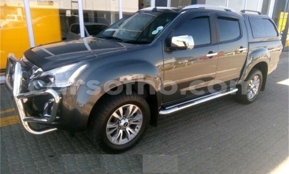 Acheter Occasion Voiture Isuzu KB Noir à Maseru, Maseru Acheter Occasion Voiture Isuzu KB Noir à Maseru, Maseru