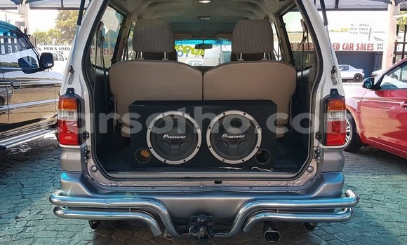 Acheter Occasion Voiture Toyota 4Runner Blanc à Maseru, Maseru Acheter Occasion Voiture Toyota 4Runner Blanc à Maseru, Maseru