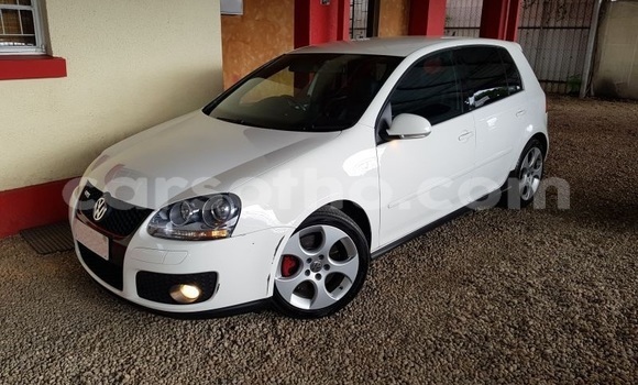 Sayi Na hannu Volkswagen Golf GTI White Mota in Maseru a Maseru Sayi Na hannu Volkswagen Golf GTI White Mota in Maseru a Maseru