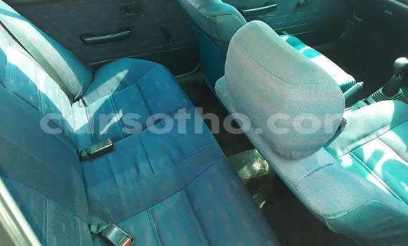 Acheter Occasion Voiture Toyota Corolla Gris à Butha–Buthe, Thaba-Tseka Acheter Occasion Voiture Toyota Corolla Gris à Butha–Buthe, Thaba-Tseka