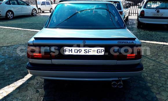 Acheter Occasion Voiture Toyota Corolla Gris à Butha–Buthe, Thaba-Tseka Acheter Occasion Voiture Toyota Corolla Gris à Butha–Buthe, Thaba-Tseka