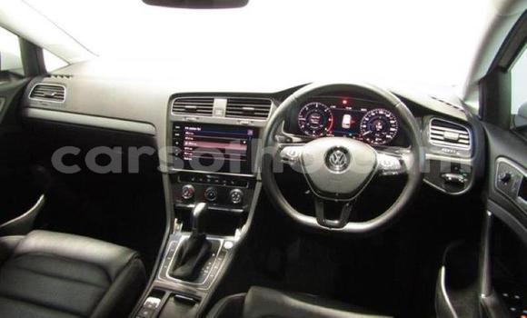 Buy Used Volkswagen Golf R Silver Car in Maputsoa in Leribe Buy Used Volkswagen Golf R Silver Car in Maputsoa in Leribe